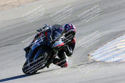 media/Jan-08-2022-SoCal Trackdays (Sat) [[1ec2777125]]/Turn 10 (2pm)/